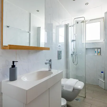 Boutique Near Airport * Pallini (East Attica)